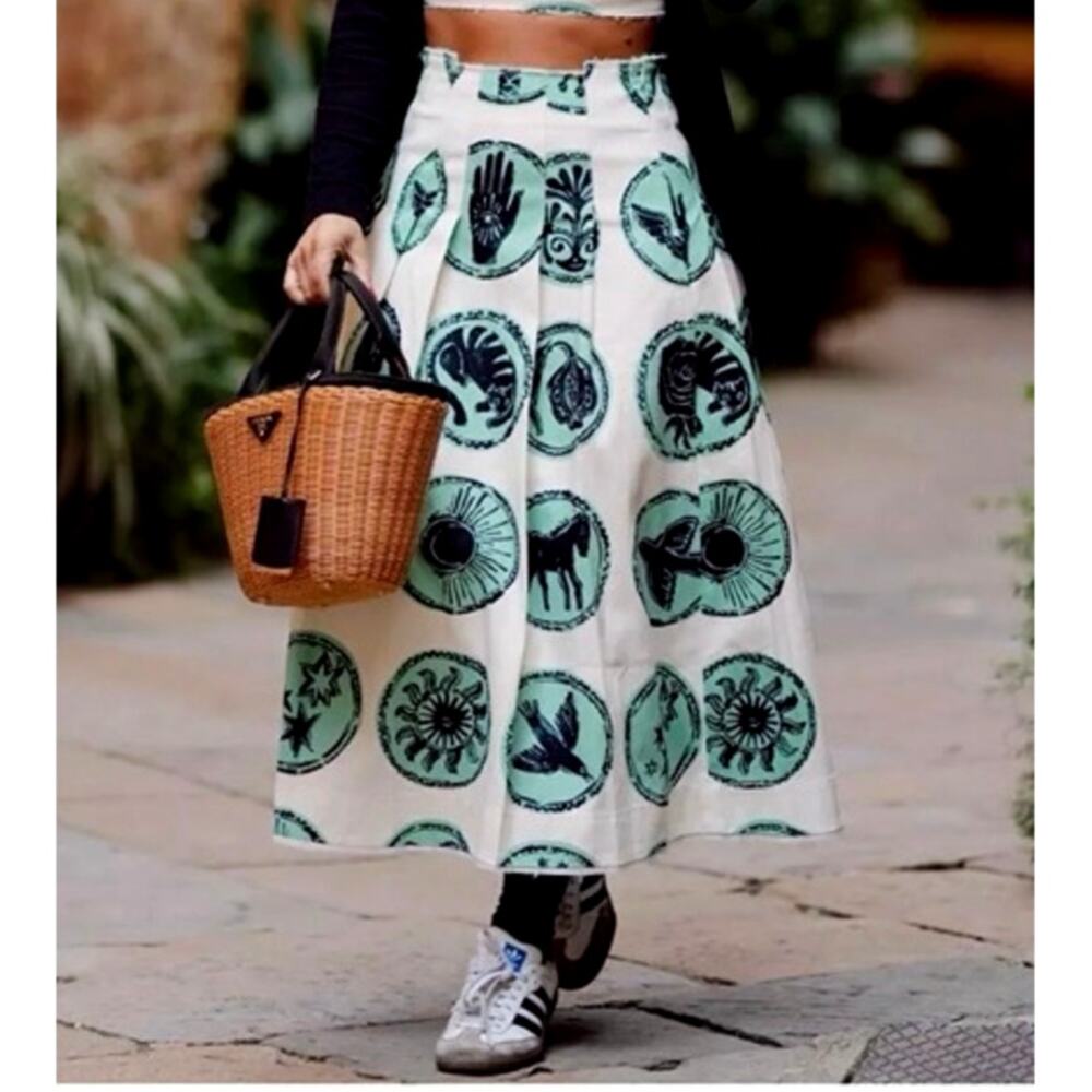 Zara Maxi Skirt XS Green Black Graphic Medallion Print Pleated Cotton Boho